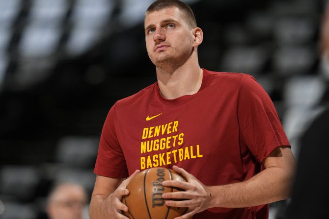 미국프로농구(NBA)에서 통산 3번째 정규리그 MVP를 차지한 덴버 너기츠 센터 니콜라 요키치. 사진=AP PHOTO