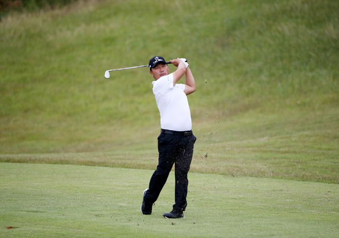 이대한의 아이언 샷(사진=KPGA 제공)