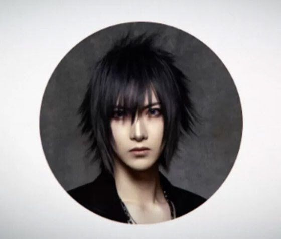 중국 태생으로 일본 도쿄에 거주 중인 녹티스 장(사진)은 평소엔 메탈밴드 가수로 활동했지만 뒤에선 밴드 멤버인 루퍼스 후와 결탁해 치한 영상 공급책을 맡고 있었다. (사진=트위터 캡처)