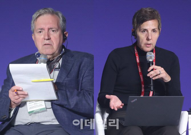 (왼쪽부터)티모시 스미딩 위스콘신대 공공정책 및 석좌교수, 신시아 밀러 미국 MDRC 선임연구원. (사진=노진환 기자)