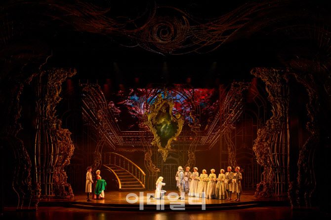 (사진=EMK뮤지컬컴퍼니)