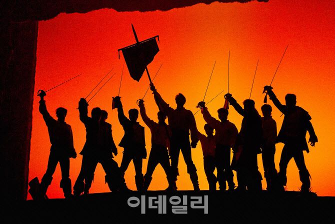 (사진=RG컴퍼니, CJ ENM)