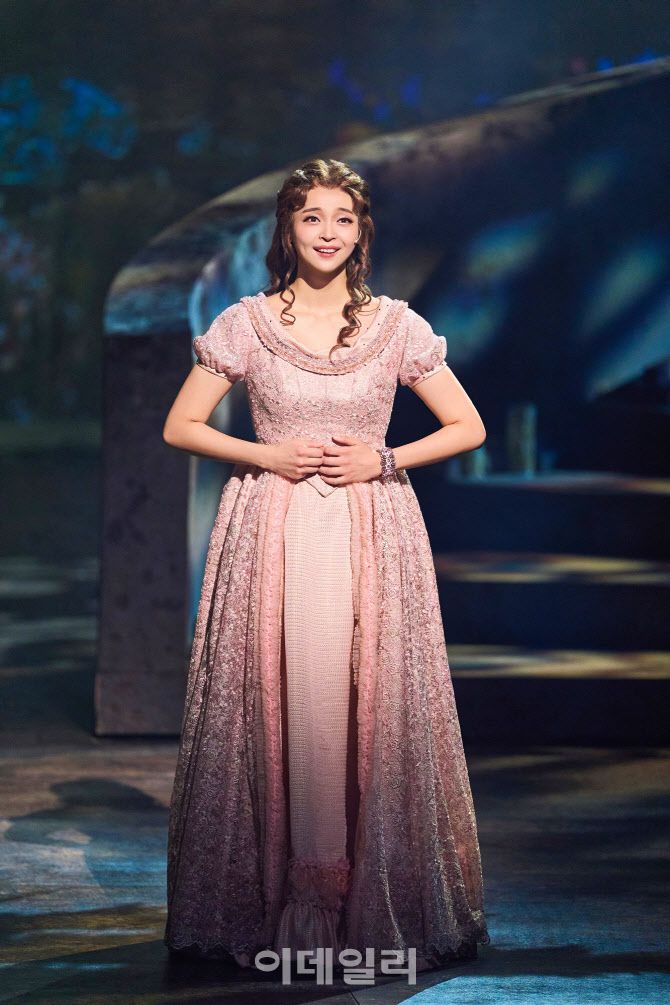 (사진=RG컴퍼니, CJ ENM)