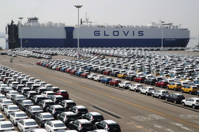 국내 최대 자동차 수출입 전진기지인 평택항 자동차 선적 현장. (사진=이데일리 이영훈 기자)