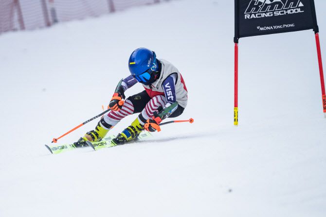 여자 알파인 스키 유망주 박연수,