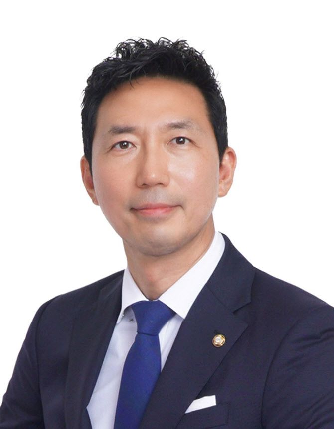 이정헌 의원(더불어민주당)