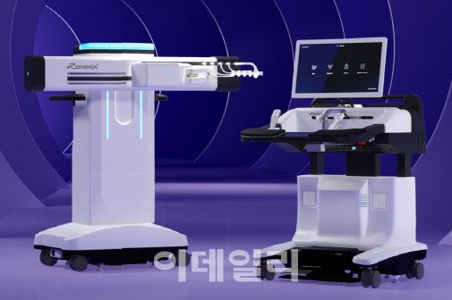 로엔서지컬이 개발한 AI기반 신장결석 수술로봇 ‘자메닉스’.(제공= 로엔서지컬)