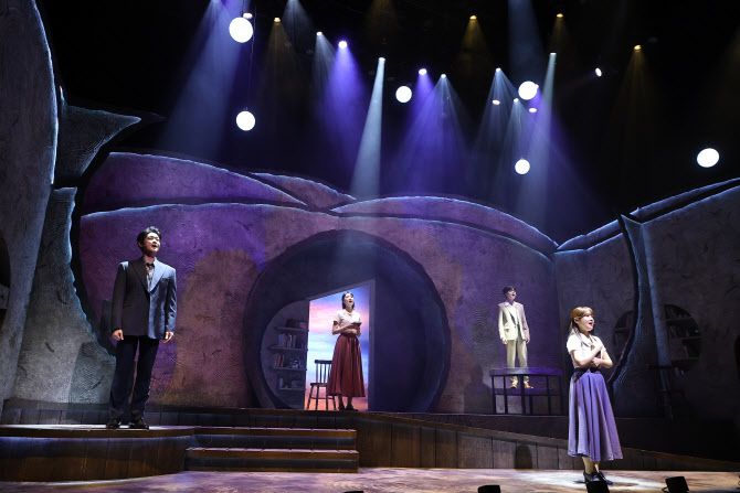 뮤지컬 ‘라흐헤스트’ 프레스콜(사진=연합)