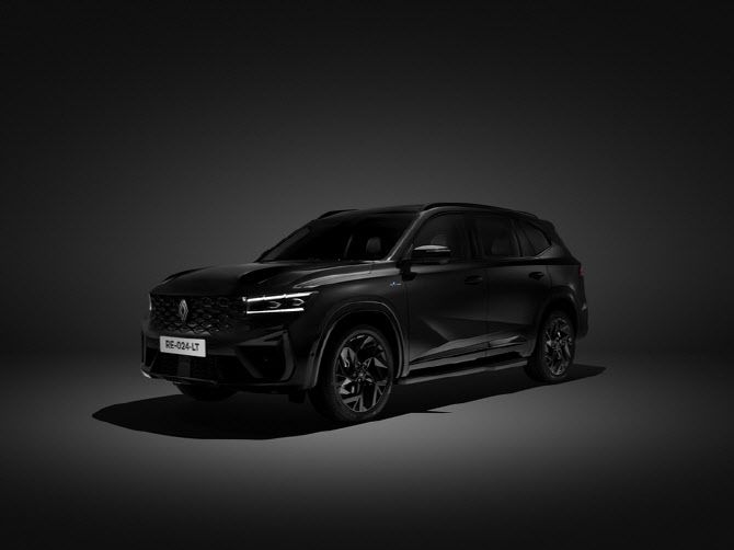 그랑 콜레오스 한정판 블랙 에디션 ‘에스프리 알핀 누아르’. (사진=르노코리아)