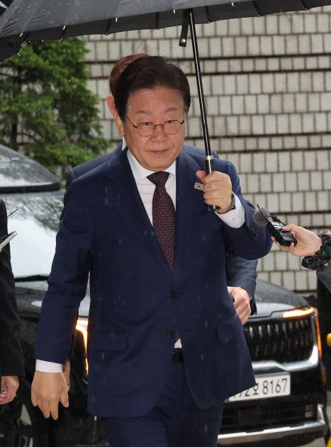 이데일리