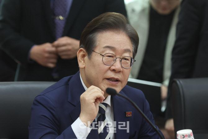 이재명 더불어민주당 대선 경선 후보가 지난 21일 서울 여의도 금융투자협회에서 열린 자본시장 활성화를 위한 정책간담회에서 발언하고 있다. (사진=이데일리 이영훈 기자)