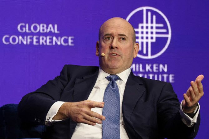 하비 슈와츠 칼라일그룹 최고경영자(CEO)