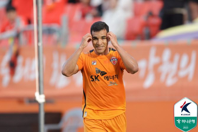 유리 조나탄(제주). 사진=한국프로축구연맹