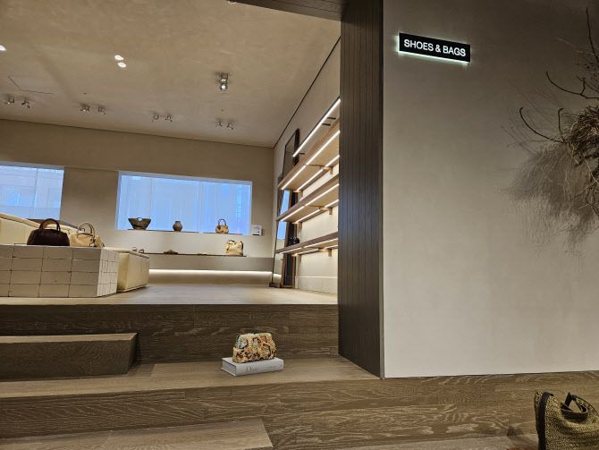 신발과 가방 전용 공간. (사진=김정유 기자)