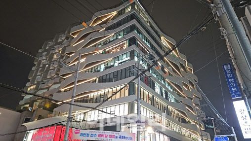 서울 성동구 성수동 ‘팩토리얼 성수’ (사진=김성수 기자)