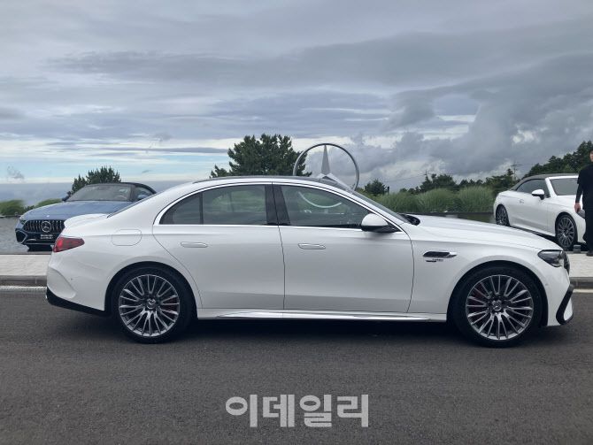 메르세데스-AMG E 53 하이브리드 4MATIC+(사진=정병묵 기자)