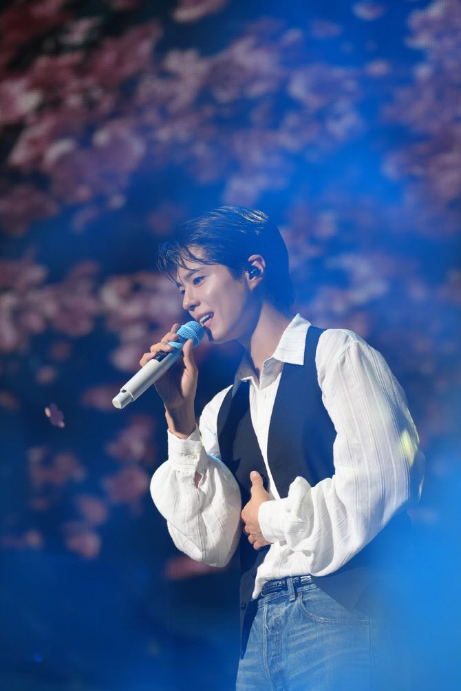 박보검(사진=더블랙레이블)