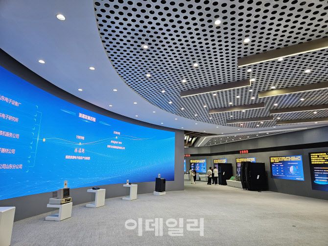 중국 산둥성 지난시 인스퍼 본사 내 전시관 입구 전경. (사진=이데일리 이명철 특파원)