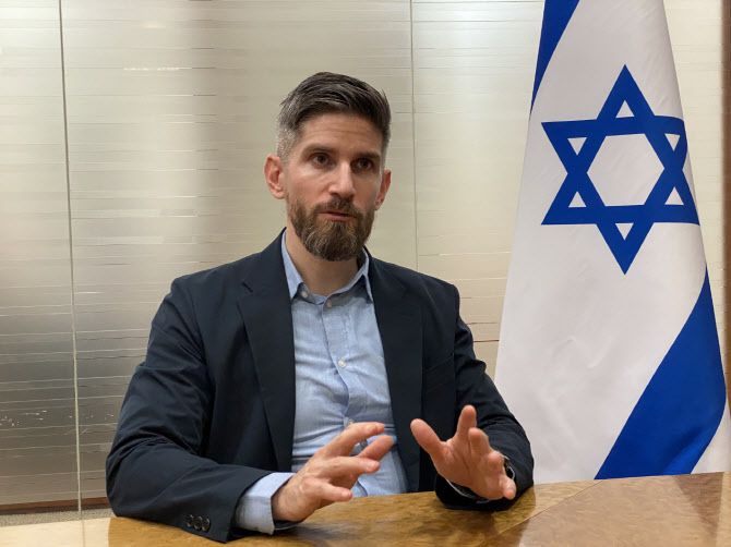 바락 샤인 주한 이스라엘 부대사(공관차석).(사진=주한 이스라엘 대사관 제공)