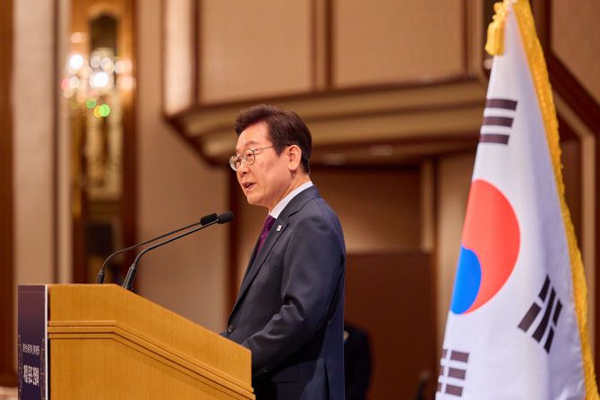 한일 정상회담을 위해 일본을 방문중인 이재명 대통령이 23일(현지시간) 일본 도쿄의 한 호텔에서 열린 재일동포 오찬 간담회에서 발언을 하고 있다.(사진=뉴스1)