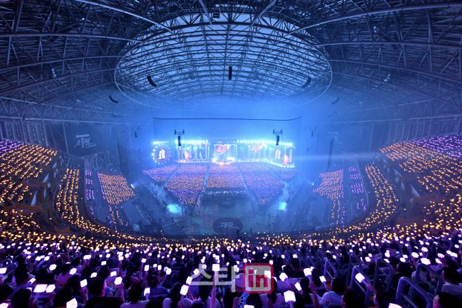 ‘조용필, 이 순간을 영원히’ 공연의 한 장면(사진=KBS)