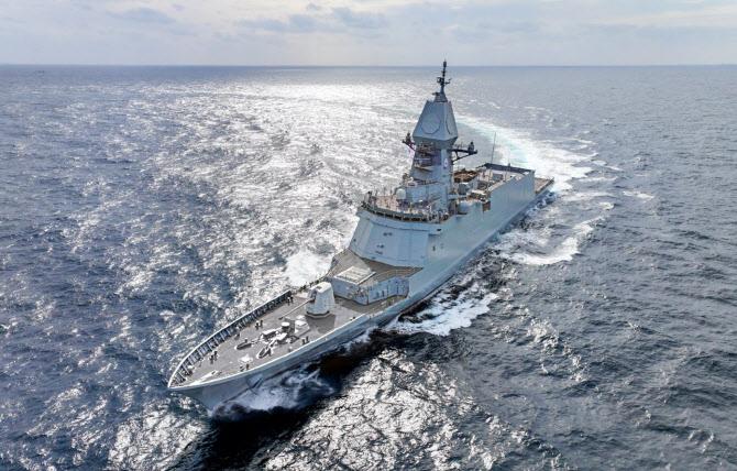 울산급 호위함 Batch-Ⅲ의 선도함 충남함 모습 (출처=방위사업청)