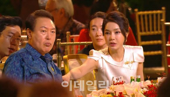 지난 2022년 11월 15일 G20 환영 만찬에 참석한 윤석열 전 대통령과 김건희 여사. (사진= 유튜브 ‘Sekretariat Presient 캡처)