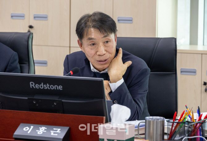 경기도의회 건설교통위원회 소속 이홍근 의원.(사진=경기도의회)