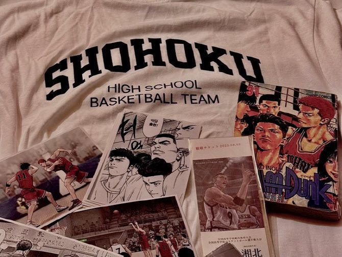 상품 예약자에게 증정하는 북산고 반팔 티셔츠 (사진=아임인트립)