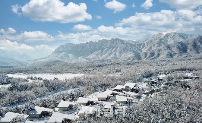 켄싱턴리조트 설악밸리의 설경 (사진=이랜드파크)