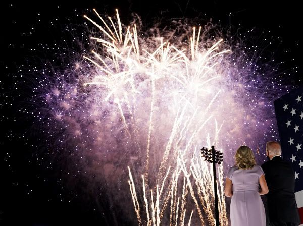 민주당 대선 후보 조 바이든 전 부통령과 그의 아내 질 바이든.