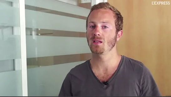 발뢰르 악튀엘의 부편집장인 튀그뒤알 드니/렉스프레스