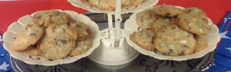 2012년  대선 당시 나온 미셸 오바마의 레시피대로 만든 '화이트 앤 다크 초콜릿 칩 쿠키'. /유튜브 캡처