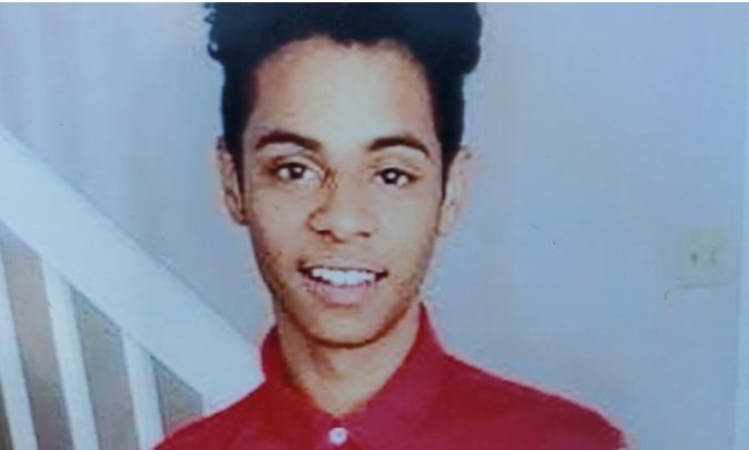 시위 도중 가드너가 쏜 총을 맞고 숨진 제임스 스컬록