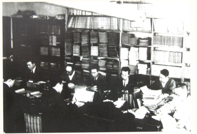 조선어학회 회원들의 사전편찬 작업 모습. /문화재청 제공