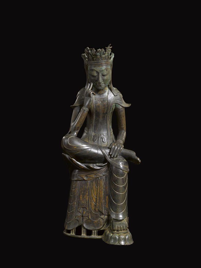 국립중앙박물관특별전 '빛의 과학, 문화재의 비밀을 밝히다'에 나온 국보 78호 금동반가사유상. /국립중앙박물관