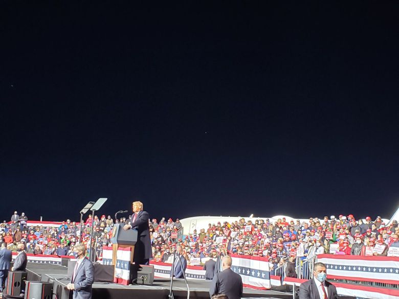 13일(현시기각) 펜실베이니아주 존스타운에서 유세하는 도널드 트럼프 미 대통령. /존스타운=조의준 특파원