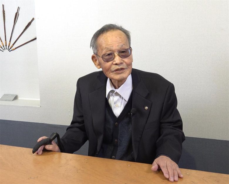 은관문화훈장을 받는 유영기 국가무형문화재 제47호 궁시장 보유자. /문화재청