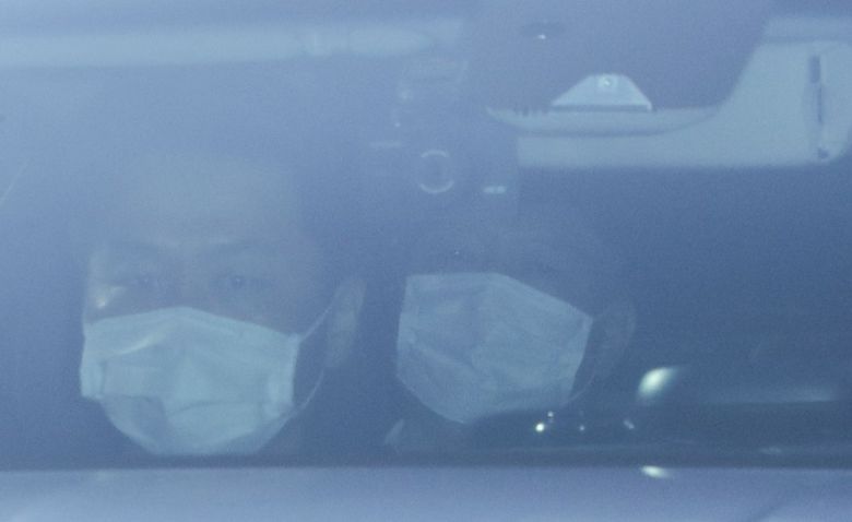 25일 오후 윤석열 검찰총장이 서울 대검찰청에 출근하고 있다. /고운호 기자