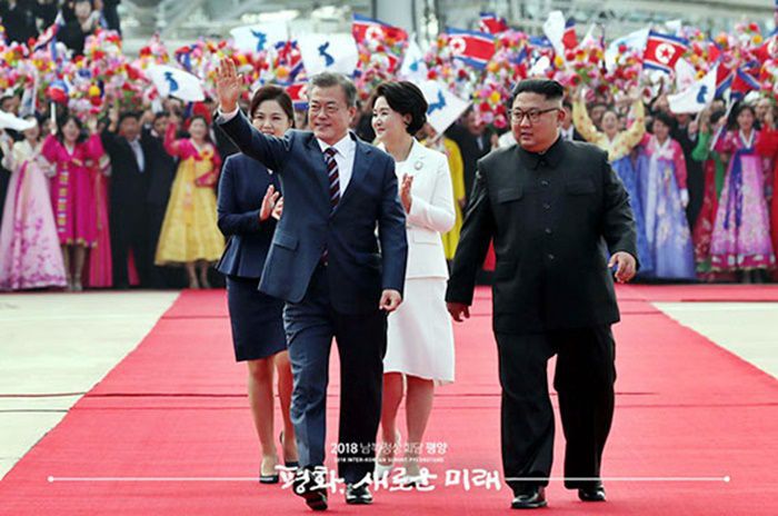 문재인 대통령과 북한 김정은 국무위원장. /청와대