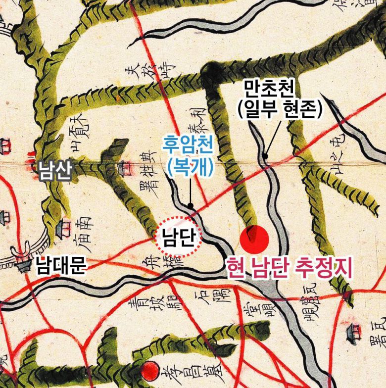 1860년대 김정호가 그린 ‘경조오부도’. 남단은 남산 방향인 후암천 북쪽에 표시돼 있다. 지금 삼광초등학교 부근으로 추정된다. 문화재청이 추정한 현 남단 터는 대동여지도에 표시된 위치와 거리가 멀다.