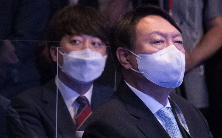 사진 / 2021년 6월 30일 조선일보 주최로 서울 신라호텔에서 개막한 아시안리더십콘퍼런스 개회식에서 윤석열 전 검찰총장과 이준석 국민의힘 당대표가 참석하고 있다. 2021.6.30. / 고운호 기자