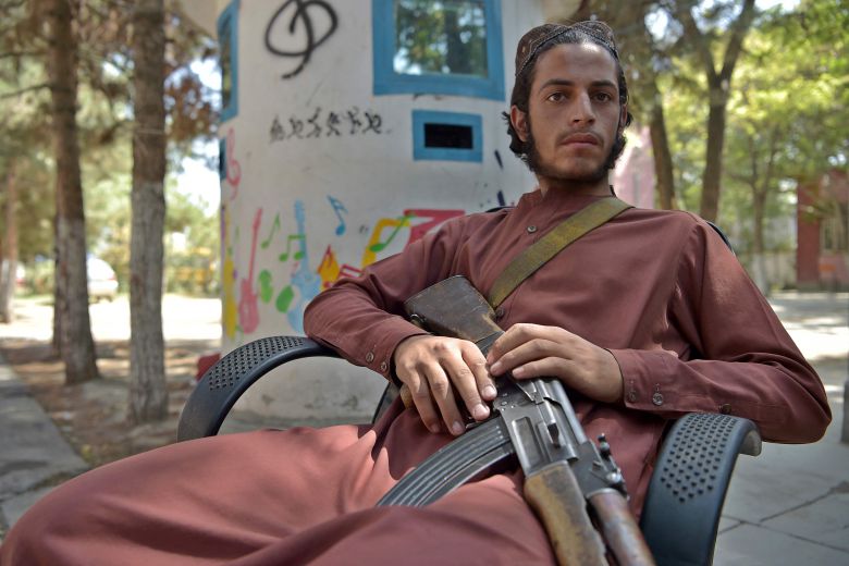 이슬람 무장 세력 탈레반 조직원의 모습. /AFP 연합뉴스