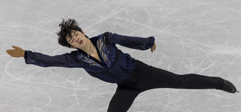 차준환이 지난달 10일 중국 베이징 캐피털 실내경기장에서 2022 베이징 동계올림픽 피겨스케이팅 남자 싱글 프리스케이팅 연기를 펼치고 있다./김지호 기자