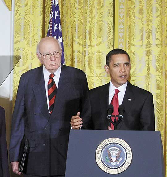 폴 볼커는 버락 오바마 대통령이 재임하던 2009~2011년 백악관 경제회복자문위원회 위원장을 맡았다. /게티이미지코리아