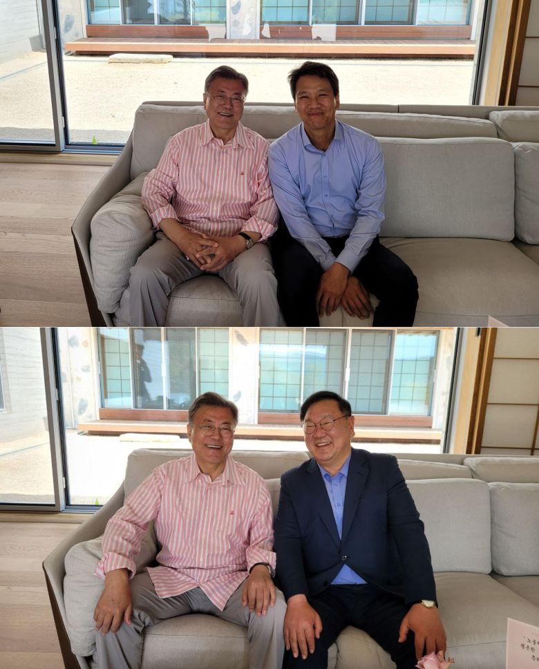 사저 내부에서 문 전 대통령과 찍은 사진을 공개한 임종석 전 대통령비서실장(위)과 김태년 민주당 의원. /페이스북