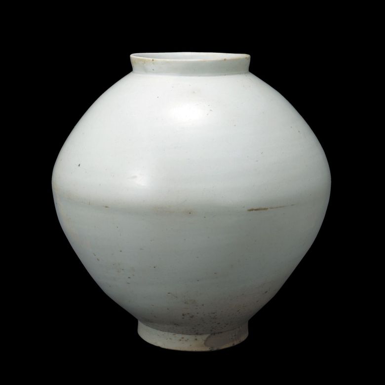 리움미술관에서 진행 중인 역대 최대 규모 ‘조선의 백자, 군자지향’ 전시. /리움미술관