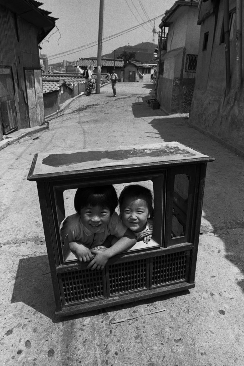 김기찬 사진가의 골목안 풍경, 서울 중림동 1982