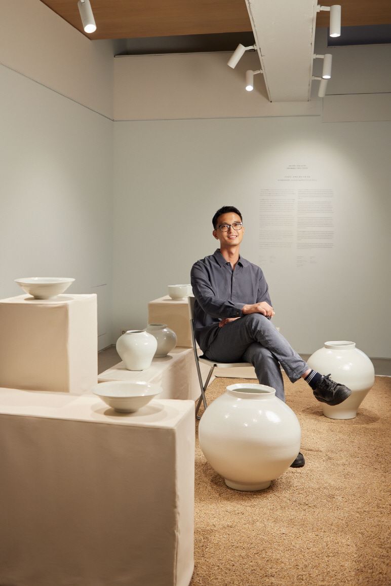 2023 예올 X 샤넬 프로젝트 올해의 장인, 올해의 젊은 공예인을 통해 올해의 젊은 공예인으로 선정된 도자공예가/샤넬