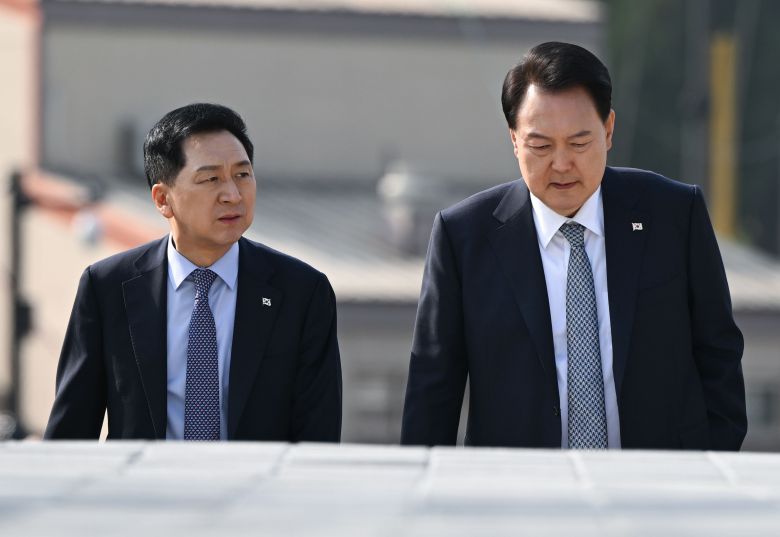 윤석열 대통령과 국민의힘 김기현 전 대표 /대통령실